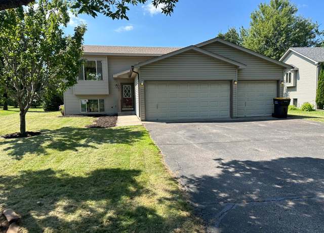 Property at 1547 Harvest Ln, Shakopee, MN 55379, 3 beds, 2 baths
