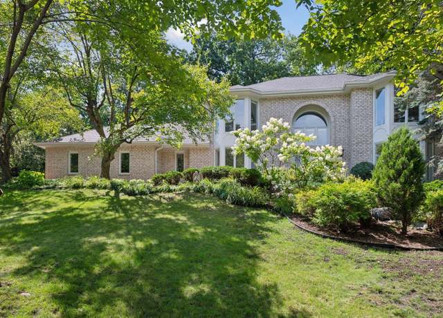 Property at 12930 55th Ave N, Plymouth, MN 55442, 4 beds, 4 baths