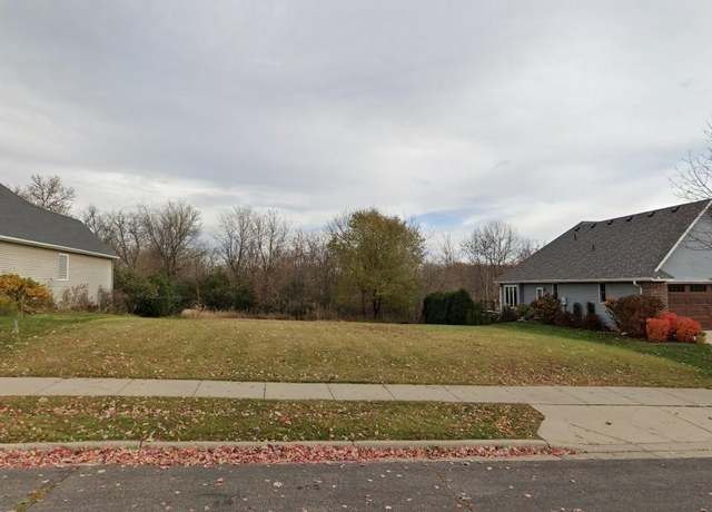 Property at 1515 Highland Trl, Saint Cloud, MN 56301