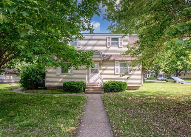 Property at 1221 11th St SE, Saint Cloud, MN 56304, 3 beds, 2 baths