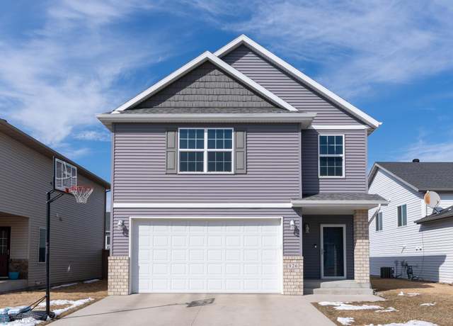 Property at 926 42nd Ave W, Fargo, ND 58078, 3 beds, 3 baths