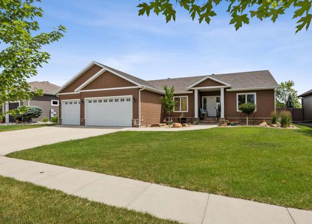 Property at 3847 Reserve Dr E, West Fargo, ND 58078, 5 beds, 3 baths