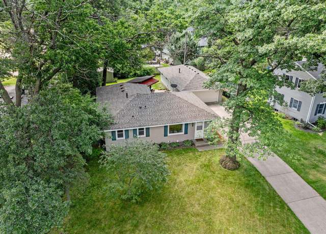 Property at 366 104th Ln NE, Blaine, MN 55434, 3 beds, 2 baths