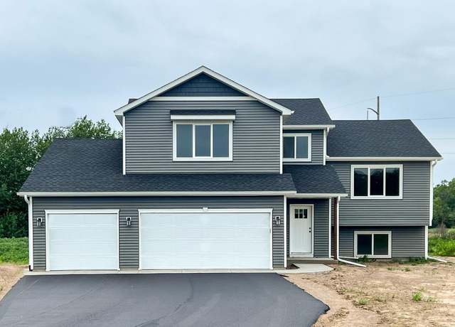 Property at 4676 9th St NE, Saint Cloud, MN 56304, 5 beds, 3 baths