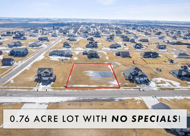 Property at 4718 39th Ave N, Fargo, ND 58102