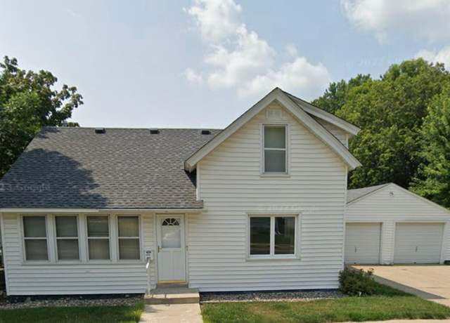 Property at 402 2nd Ave NW, New Prague, MN 56071, 3 beds, 2 baths