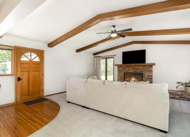 Property at 1400 E 90th St, Bloomington, MN 55425, 3 beds, 2 baths