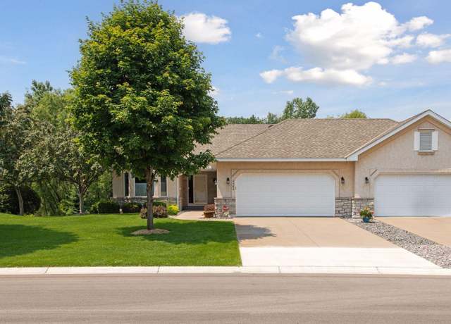 Property at 2584 Parkview Ct, White Bear Twp, MN 55110, 4 beds, 3 baths