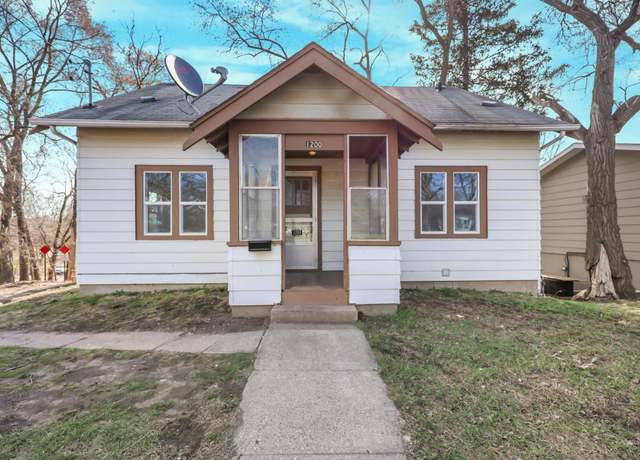 Property at 1200 9th Ave S, Saint Cloud, MN 56301, 3 beds, 1 bath