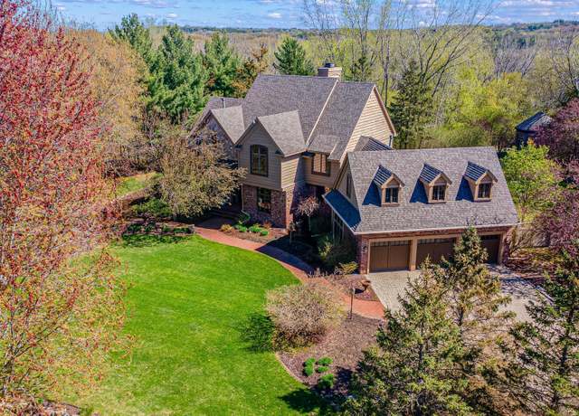 Property at 927 Nordic Avenue Ct N, West Lakeland Twp, MN 55082, 4 beds, 4 baths
