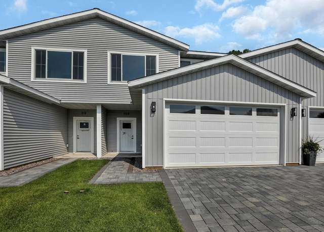 Property at 308 Lauren Ln, Spicer, MN 56288, 3 beds, 3 baths