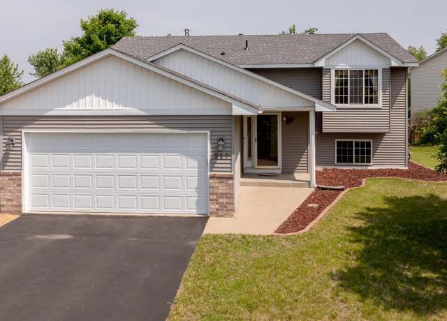 Property at 217 Hickory Ln E, Shakopee, MN 55379, 4 beds, 2 baths