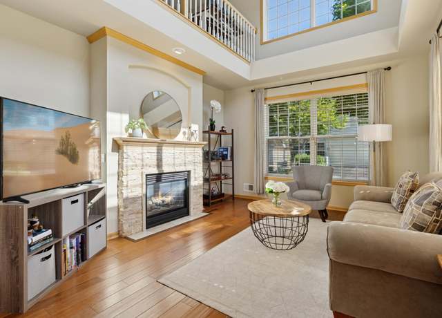 Property at 13915 52nd Ave N #1204, Plymouth, MN 55446, 2 beds, 3 baths