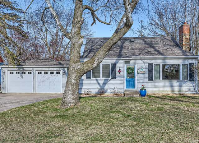 Property at 3431 Moorland Rd, Minnetonka, MN 55345, 3 beds, 3 baths