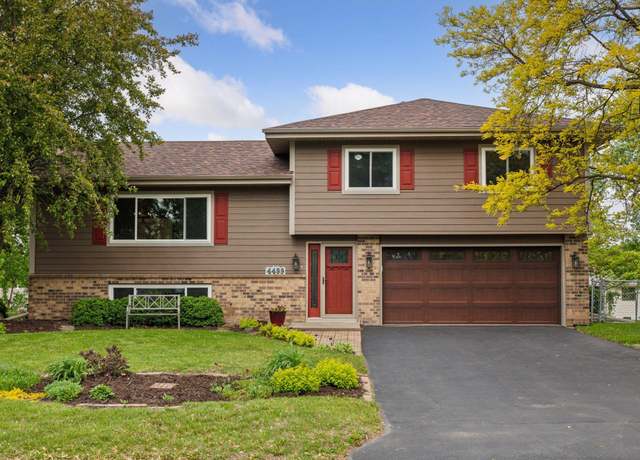 Property at 4499 Oakhurst Ave, Vadnais Heights, MN 55127, 3 beds, 2 baths