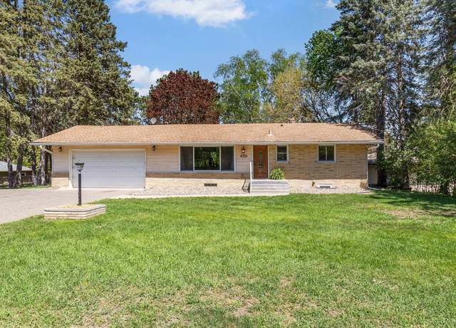 Property at 4336 Victoria St N, Shoreview, MN 55126, 5 beds, 2 baths