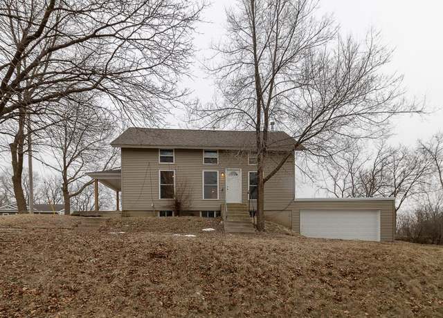 Property at 453 Mound St, Owatonna, MN 55060, 4 beds, 2 baths