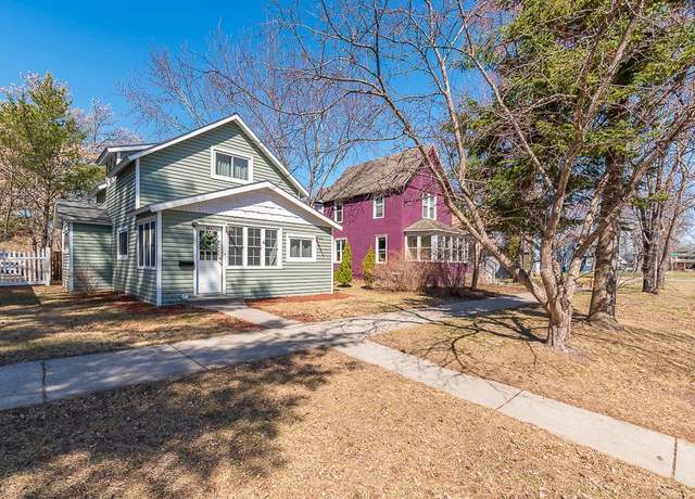 Property at 611 N 5th St, Brainerd, MN 56401, 3 beds, 2 baths