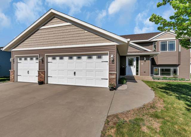 Property at 1004 4th Ave SE, Freeport, MN 56331, 3 beds, 2 baths