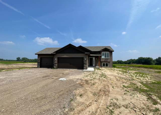Property at 32733 Naples St NE, Cambridge, MN 55008, 2 beds, 1 bath