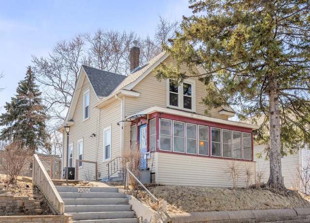 Property at 1064 Pacific St, Saint Paul, MN 55106, 3 beds, 1 bath