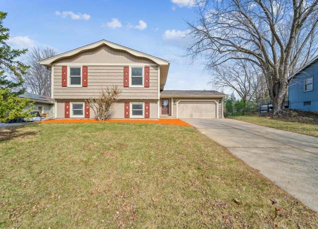 Property at 14736 Easter Ave, Apple Valley, MN 55124, 5 beds, 3 baths