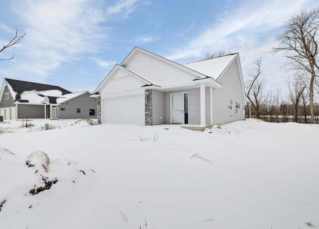 Property at 31720 Madison Rd, Lindstrom, MN 55045, 3 beds, 2 baths