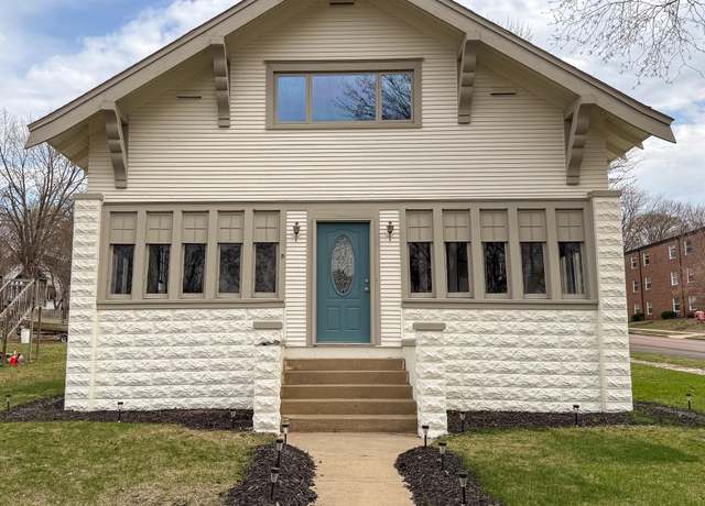 Property at 329 S 2nd St, Le Sueur, MN 56058, 4 beds, 2 baths