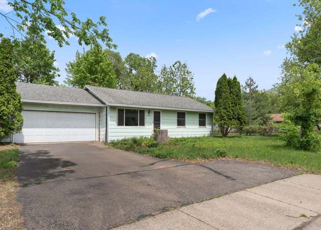 Property at 6700 75th Ave N, Brooklyn Park, MN 55428, 3 beds, 1 bath