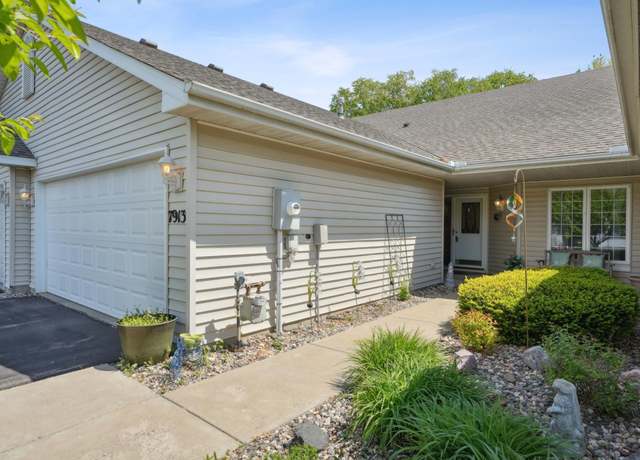 Property at 7913 Barrymore Ln, Woodbury, MN 55125, 2 beds, 2 baths