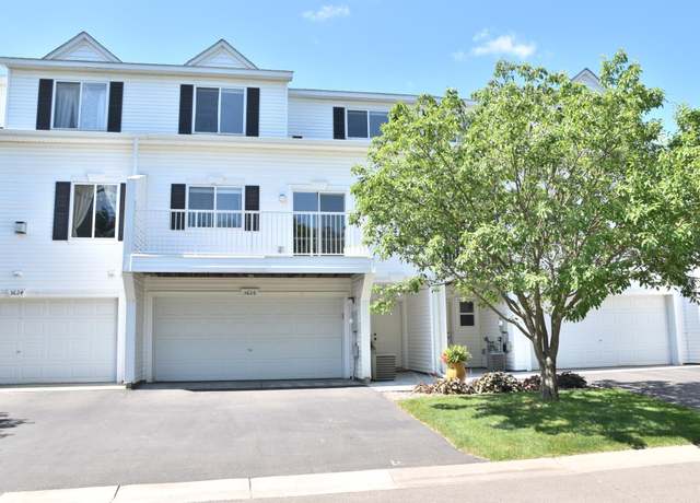 Property at 3626 Abercrombie Ln, Stillwater, MN 55082, 2 beds, 2 baths