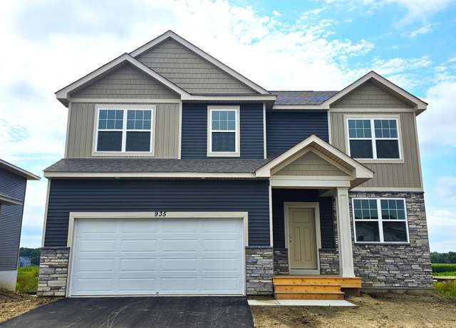 Property at 935 Redfield Cir, Delano, MN 55328, 4 beds, 3 baths