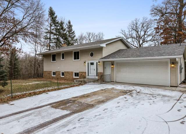 Property at 21429 Rum River Dr, Oak Grove, MN 55303, 4 beds, 2 baths