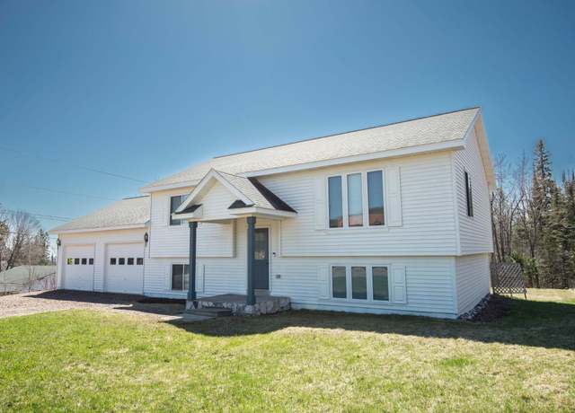 Property at 500 W 5th St, Grand Marais, MN 55604, 3 beds, 2 baths