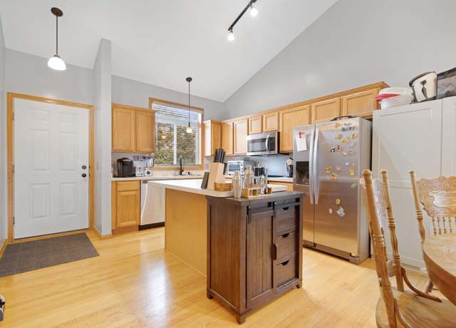 Property at 2230 Downing Ave, Shakopee, MN 55379, 3 beds, 2 baths