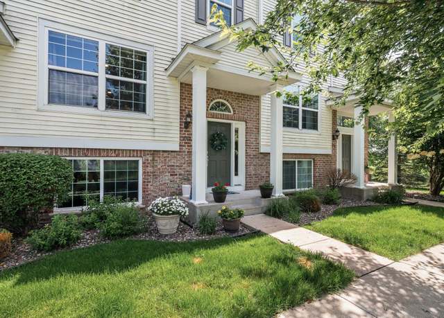 Property at 5062 French Dr N, Hugo, MN 55038, 4 beds, 3 baths