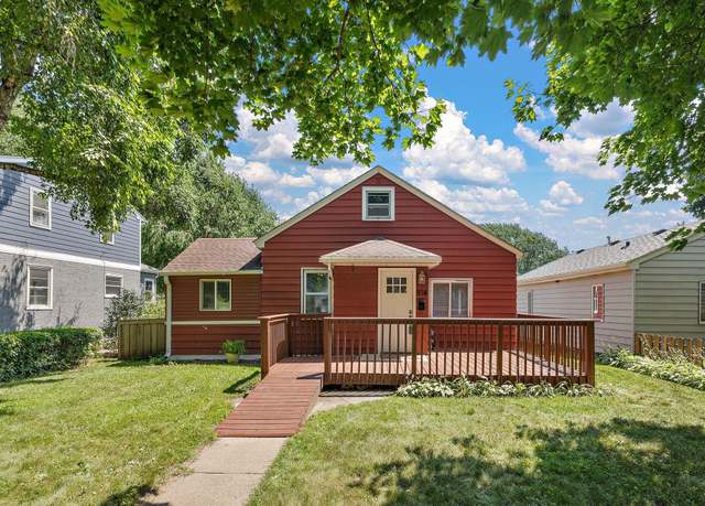 Property at 934 15th Ave N, South Saint Paul, MN 55075, 4 beds, 2 baths