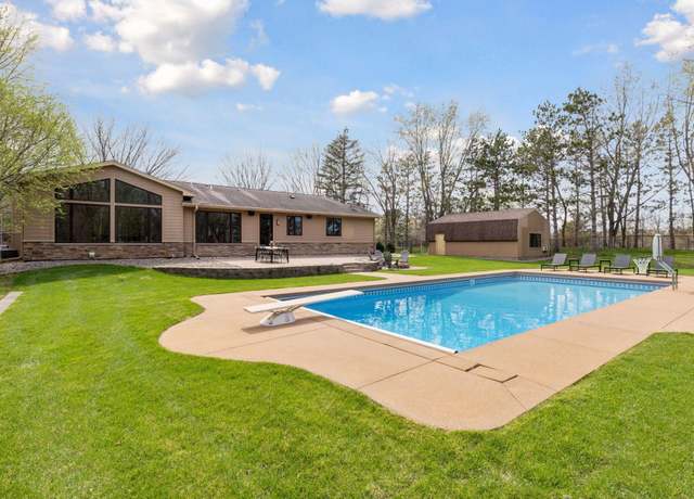 Property at 2200 Tamarack Dr, Medina, MN 55356, 4 beds, 4 baths