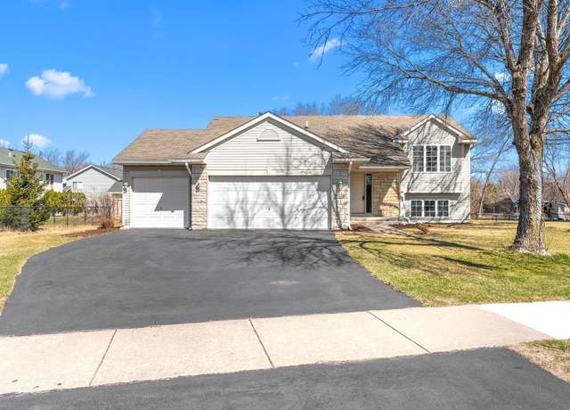 Property at 2829 90th Ln NE, Blaine, MN 55449, 4 beds, 3 baths