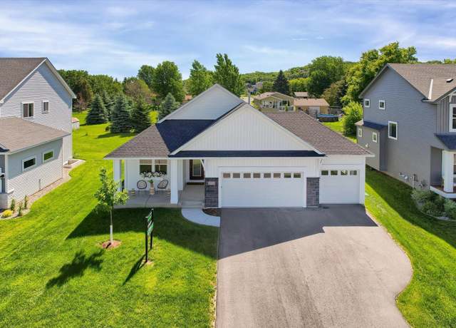 Property at 7417 Waverly Ave, Shakopee, MN 55379, 3 beds, 3 baths