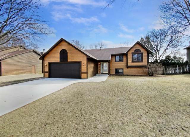Property at 3813 Riverton Ave, Eagan, MN 55122, 4 beds, 3 baths