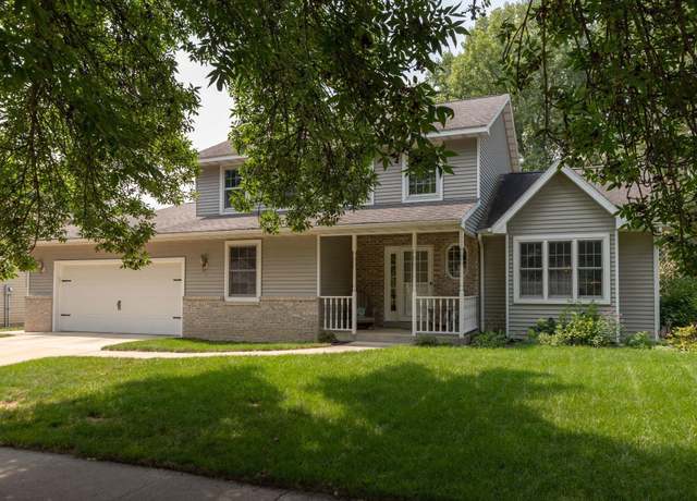 Property at 1821 13th Ave NE, Rochester, MN 55906, 5 beds, 4 baths