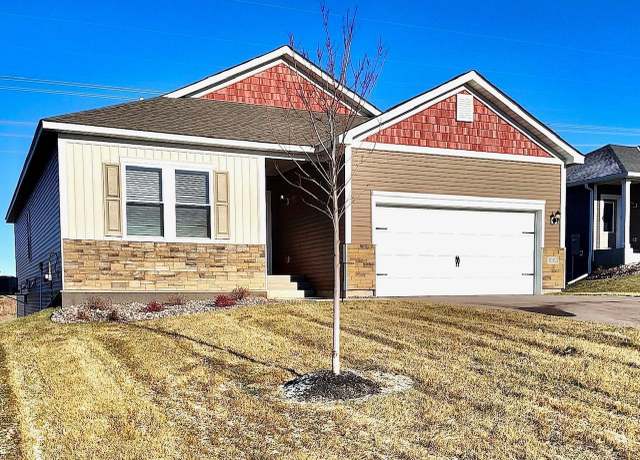 Property at 10113 188th Ave NW, Elk River, MN 55330, 3 beds, 2 baths