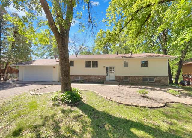 Property at 5617 220th St N, Forest Lake, MN 55025, 4 beds, 2 baths