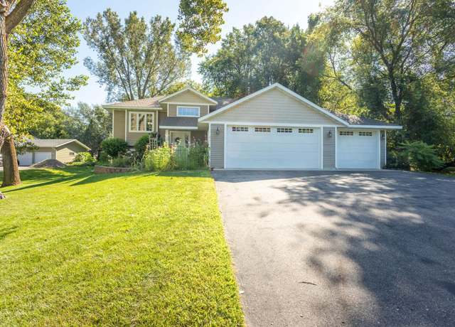 Property at 305 E Lake Geneva Rd NE, Alexandria, MN 56308, 4 beds, 2 baths
