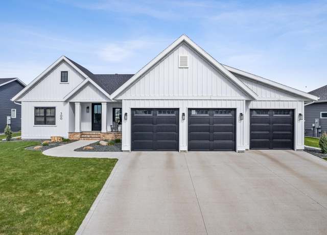 Property at 300 25th Ave E, West Fargo, ND 58078, 5 beds, 4 baths