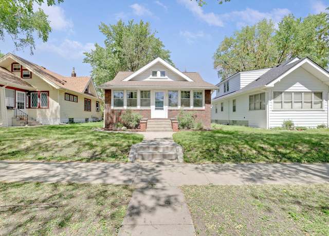 Property at 1175 Lafond Ave, Saint Paul, MN 55104, 3 beds, 1 bath