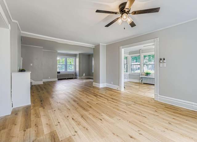 Property at 197 Congress St W, Saint Paul, MN 55107, 4 beds, 2 baths