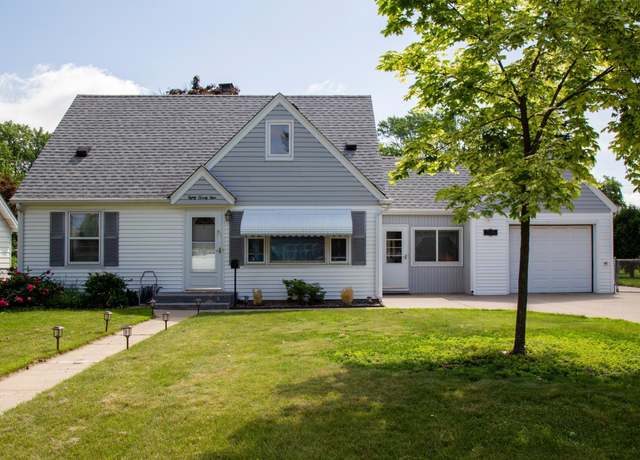 Property at 8029 2nd Ave S, Bloomington, MN 55420, 4 beds, 2 baths