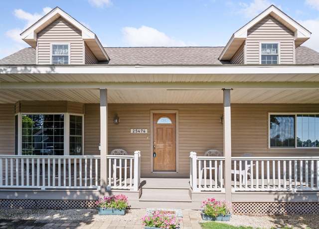 Property at 25474 12th Bay St W, Zimmerman, MN 55398, 4 beds, 3 baths